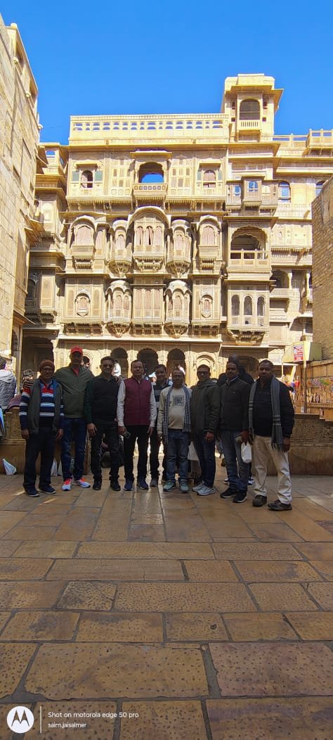 Group at Patwa Haveli