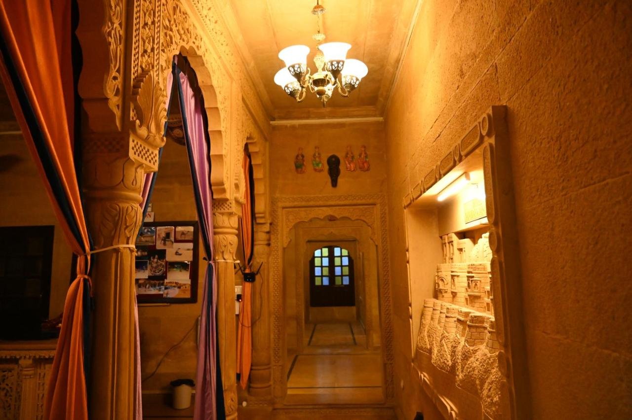 Carved sandstone corridor